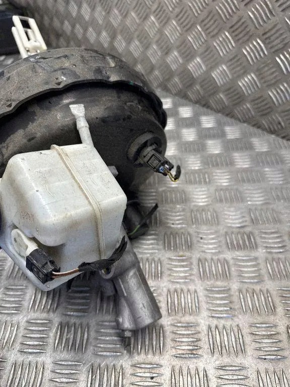 Servofrein Mercedes W212 Hybride OEM A2124302230 image 6