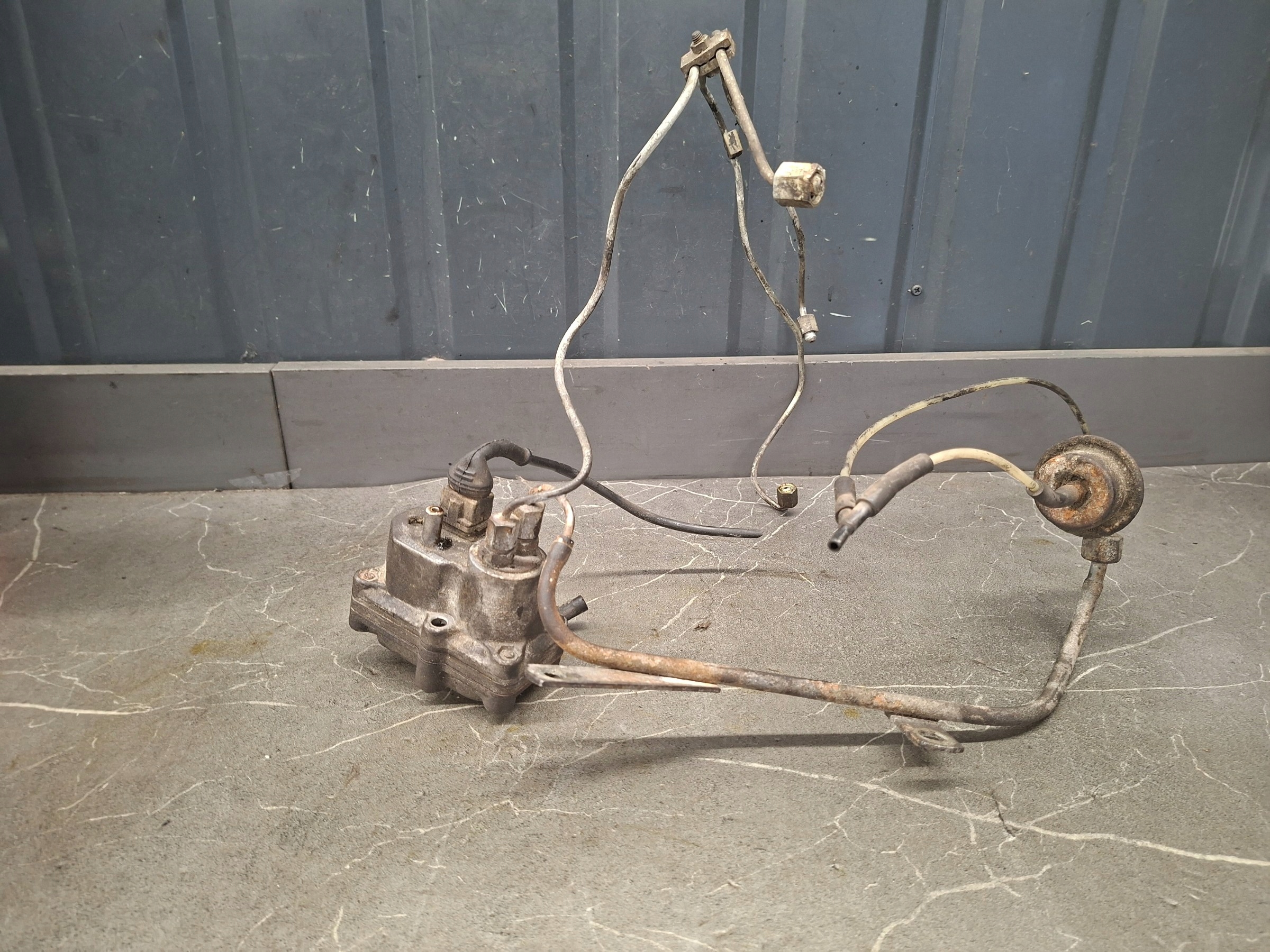 Termostaatti OEM 0438140065 Mercedes W123 2.3:lle image 2