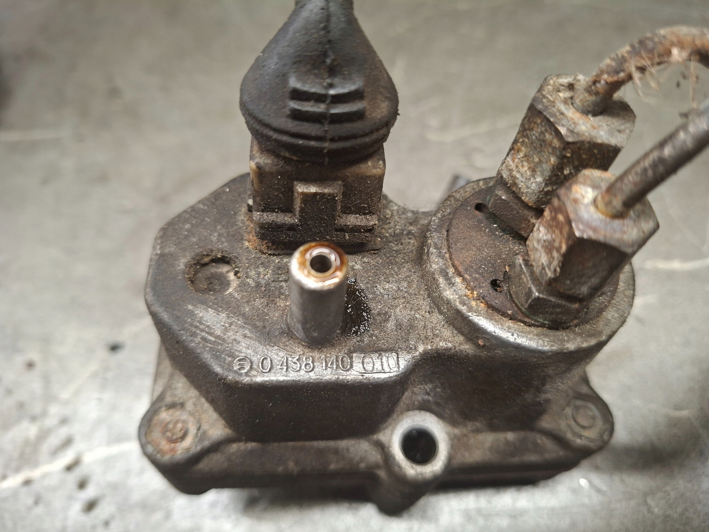 Termostaatti OEM 0438140065 Mercedes W123 2.3:lle image 7
