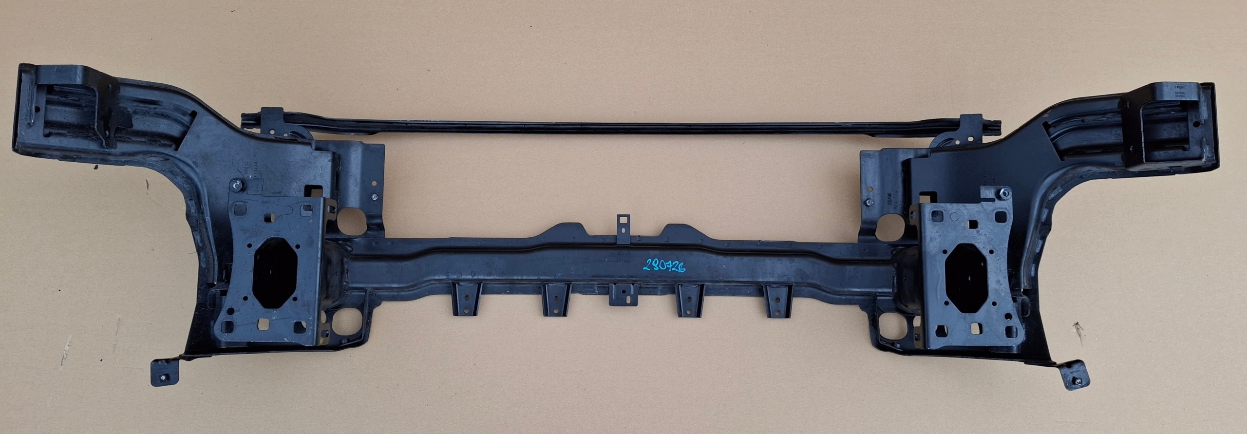 Front Reinforcement Beam OEM 571807109A Used image 7