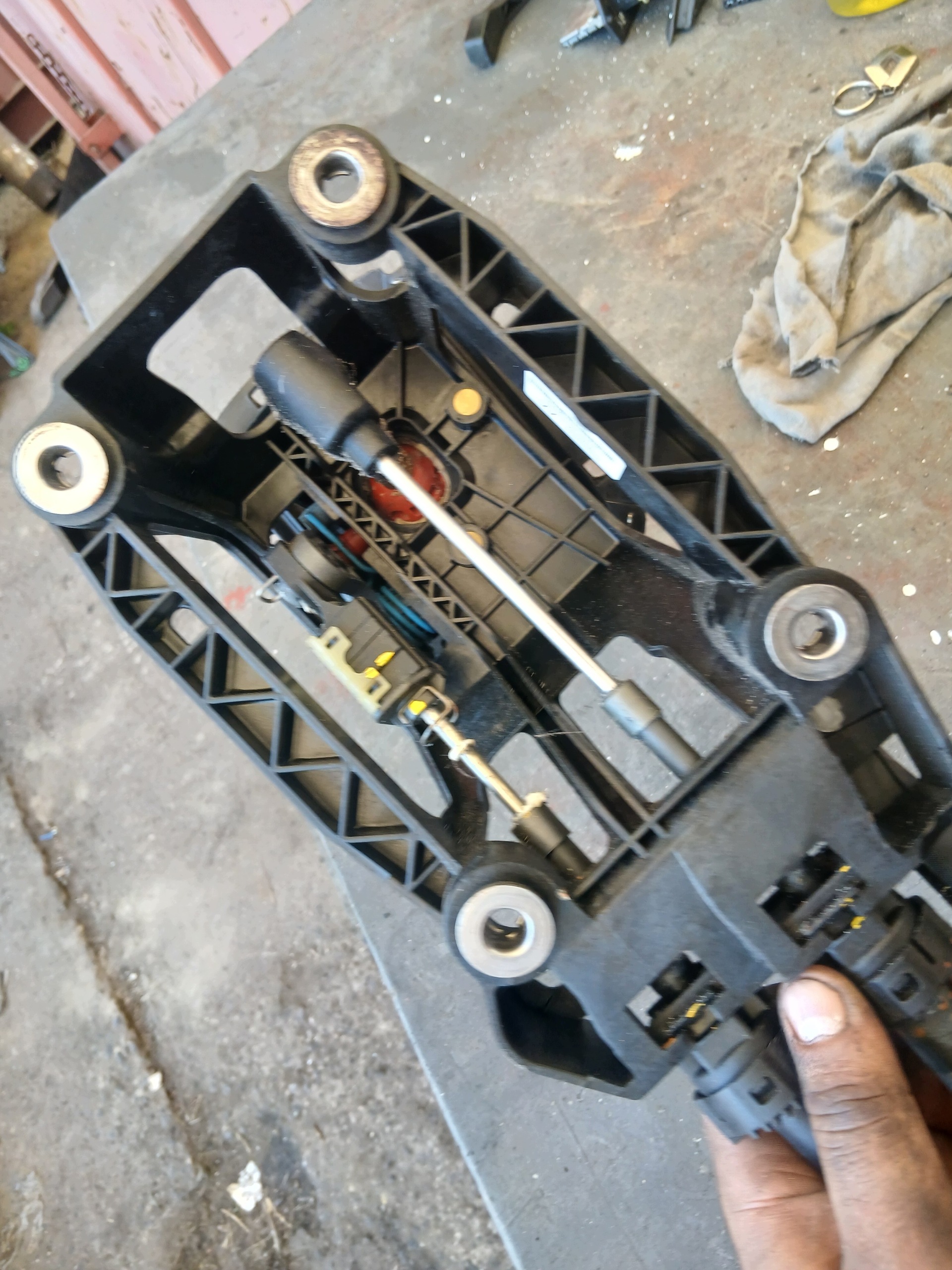Schalthebel OEM 335300509 für Toyota Avensis T250 image 5