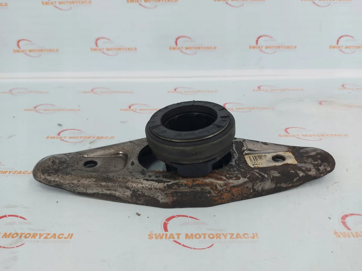 Garfo de Embreagem BMW F-559443 Usado image 4