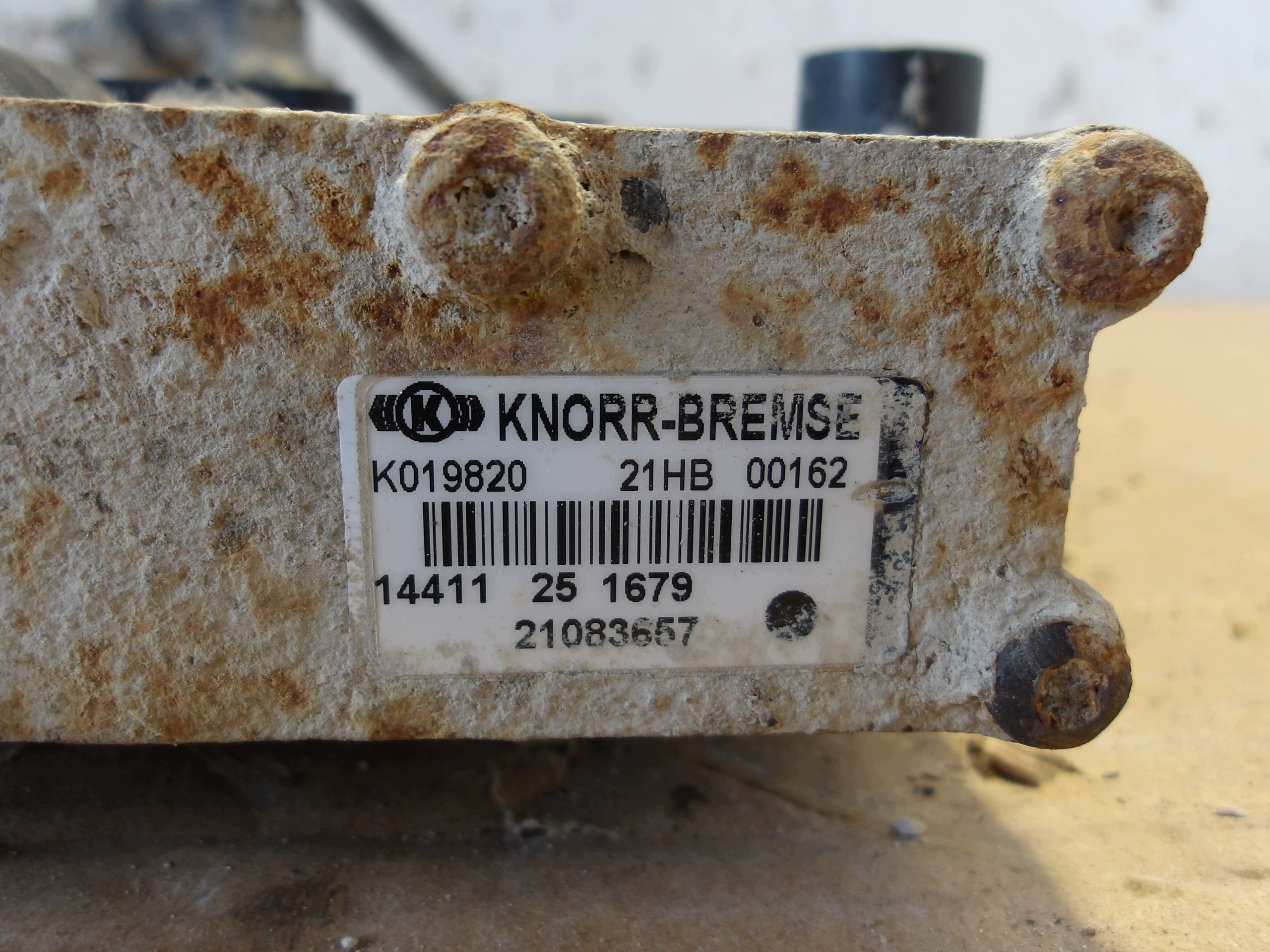 ECAS-Ventil K019820 für Volvo RVI Luftfederung image 6