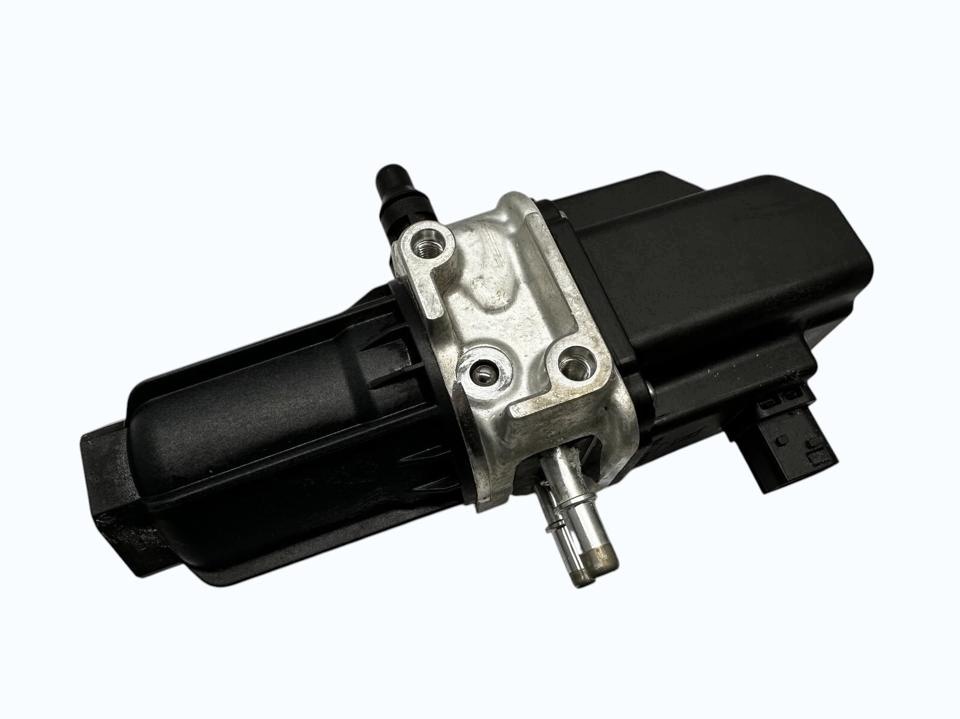 Bomba AdBlue DAF usada OEM 2290991 para XF XG XD image 2