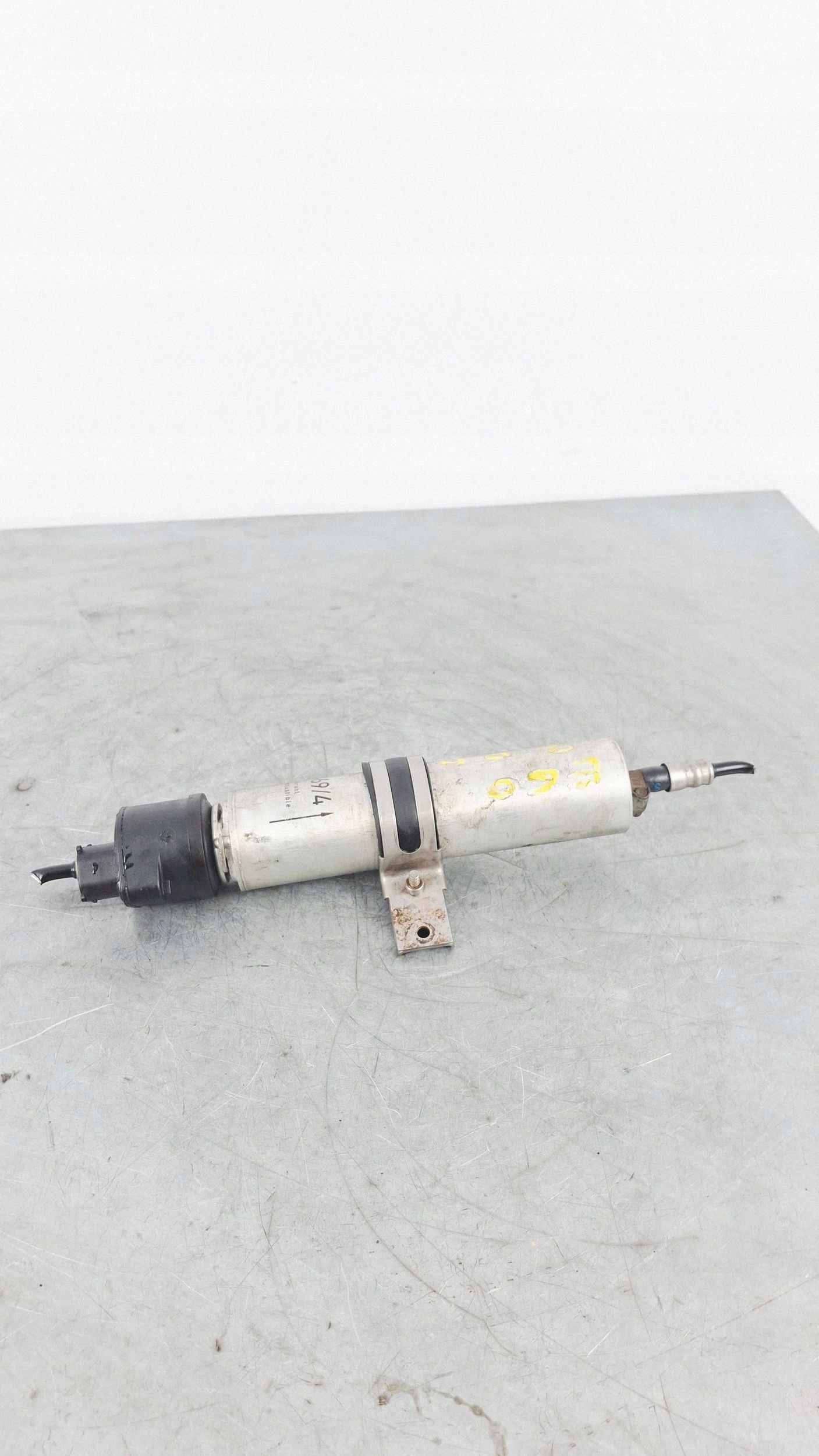 Kraftstofffilter-Heizung OEM 7810120 3-polig für BMW N47 2.0D image 3