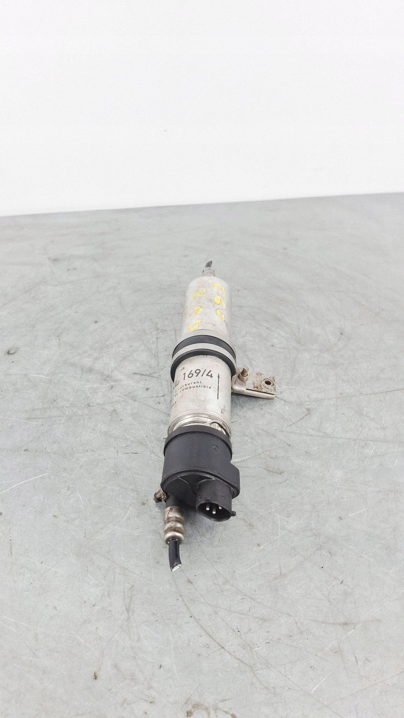 Kraftstofffilter-Heizung OEM 7810120 3-polig für BMW N47 2.0D image 4