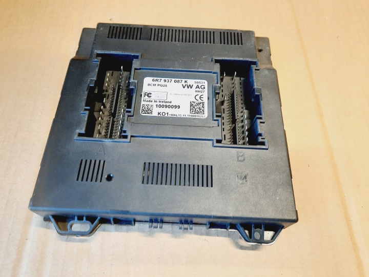 Skoda Fabia II Lift Mukavuusmoduuli 6R7937087K