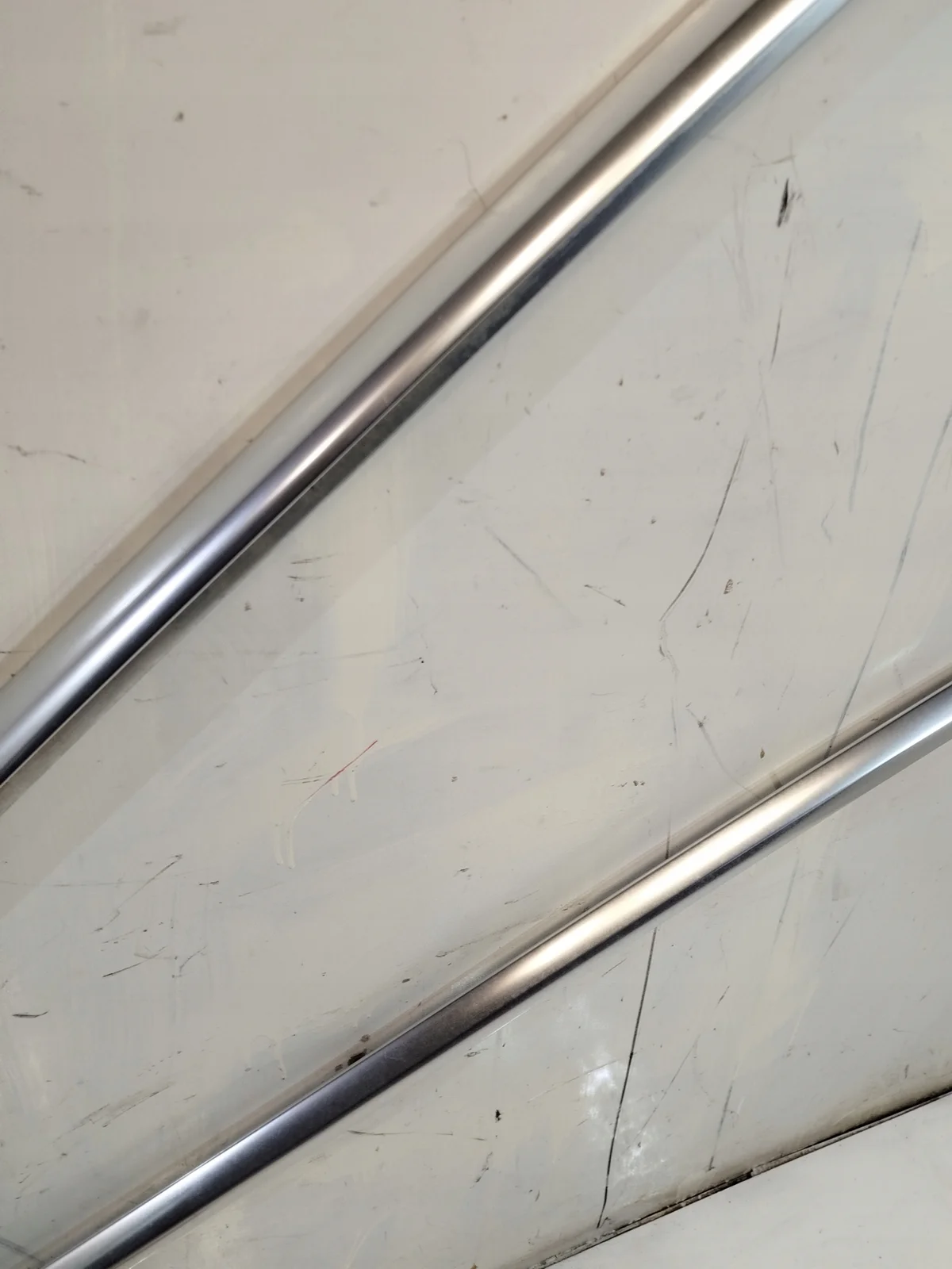 Dachreling VW Passat B8 Kombi R-Line gebraucht image 3