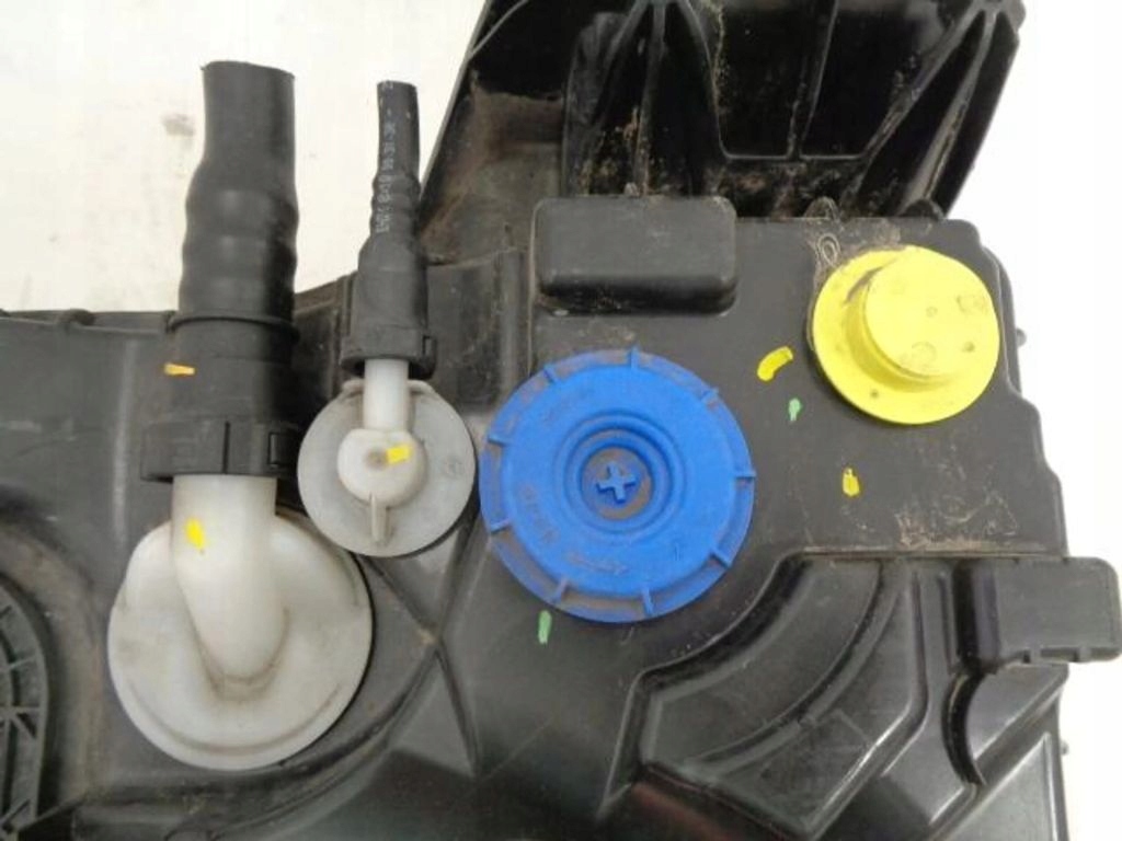 Opel Grandland X 1.6 BlueHDi AdBlue-tank image 8