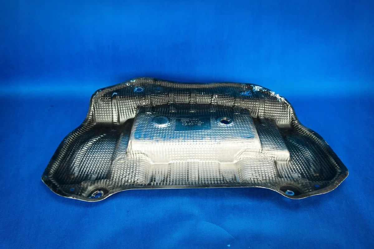 Hitzeschutzblech Auspuff RS3 8V Limo 8V5825701