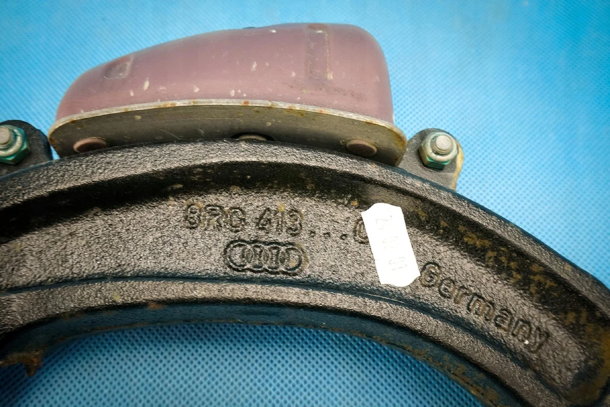 Etujousitus Audi A8 S8 4H 8R0413037C image 4