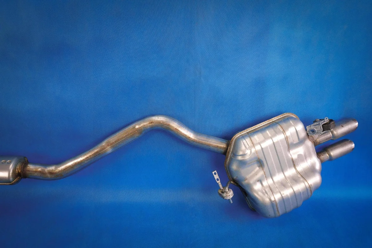 Auspuff Audi A5 8T 2.0TDI gebraucht image 3