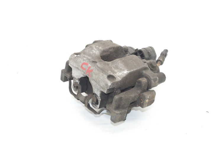 Mercedes W205 Jarruvasara Vasen Taka A2054230181