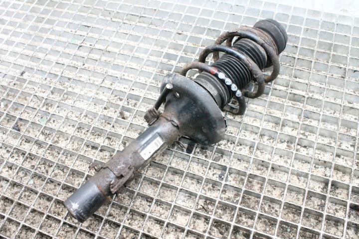 Front Right Shock Absorber AUDI TT 1.8T 8N 8n0413031k