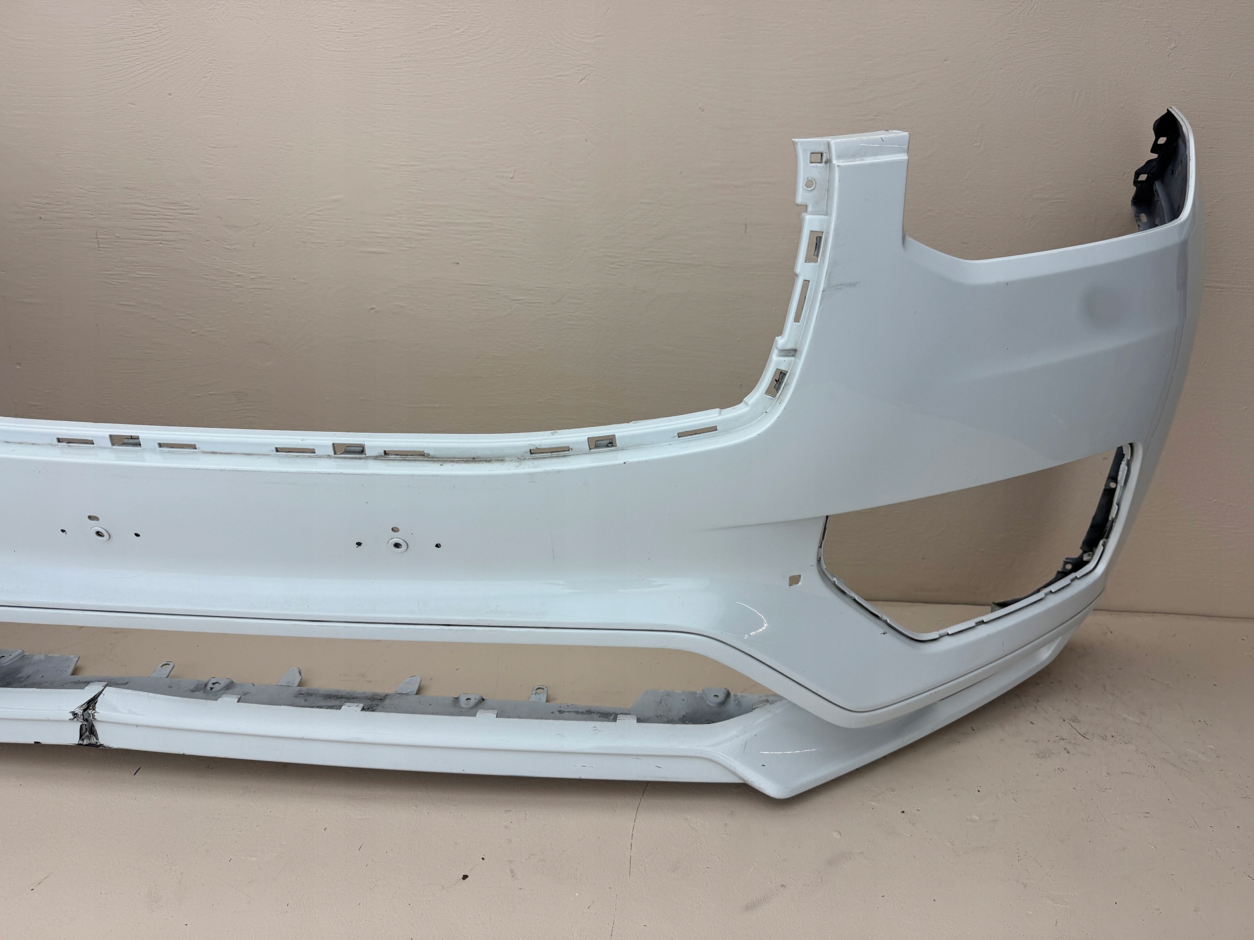 Volvo XC90 II 2 R-Design Lift 19R- Front Bumper 31663527 PDC image 4