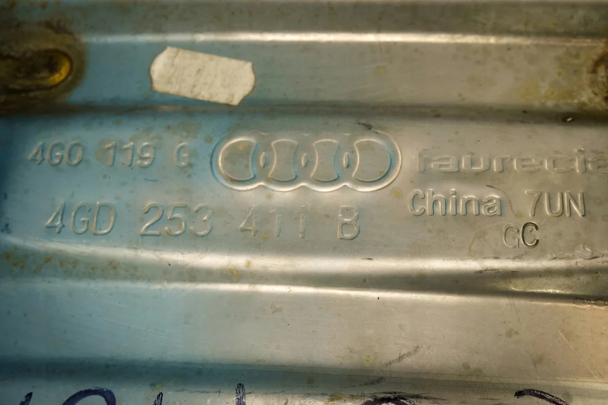 Auspuff Audi A6 A7 2.0TFSI Endschalldämpfer image 9