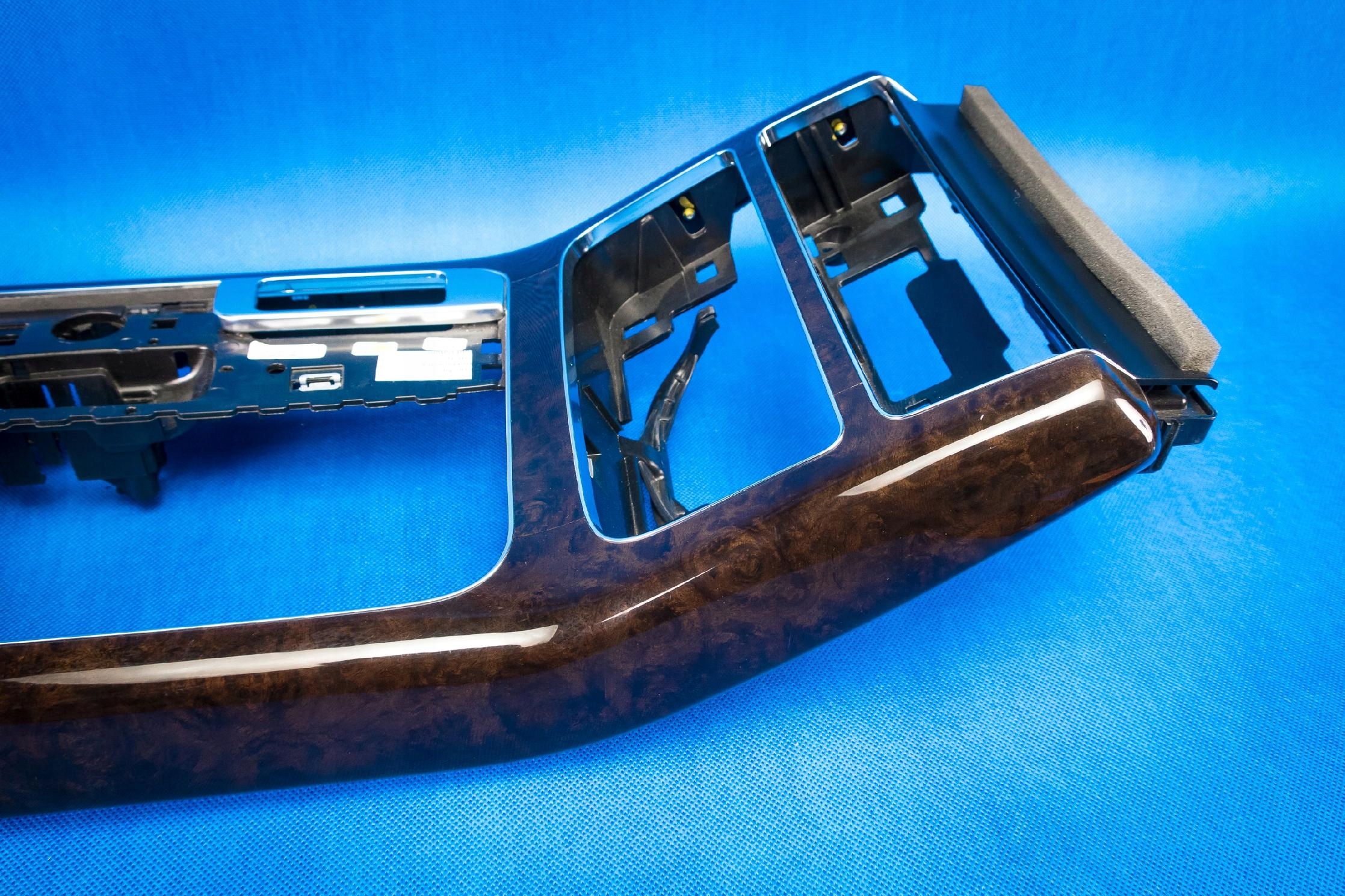 Keskikonsoli Audi A8 S8 4H1863240H