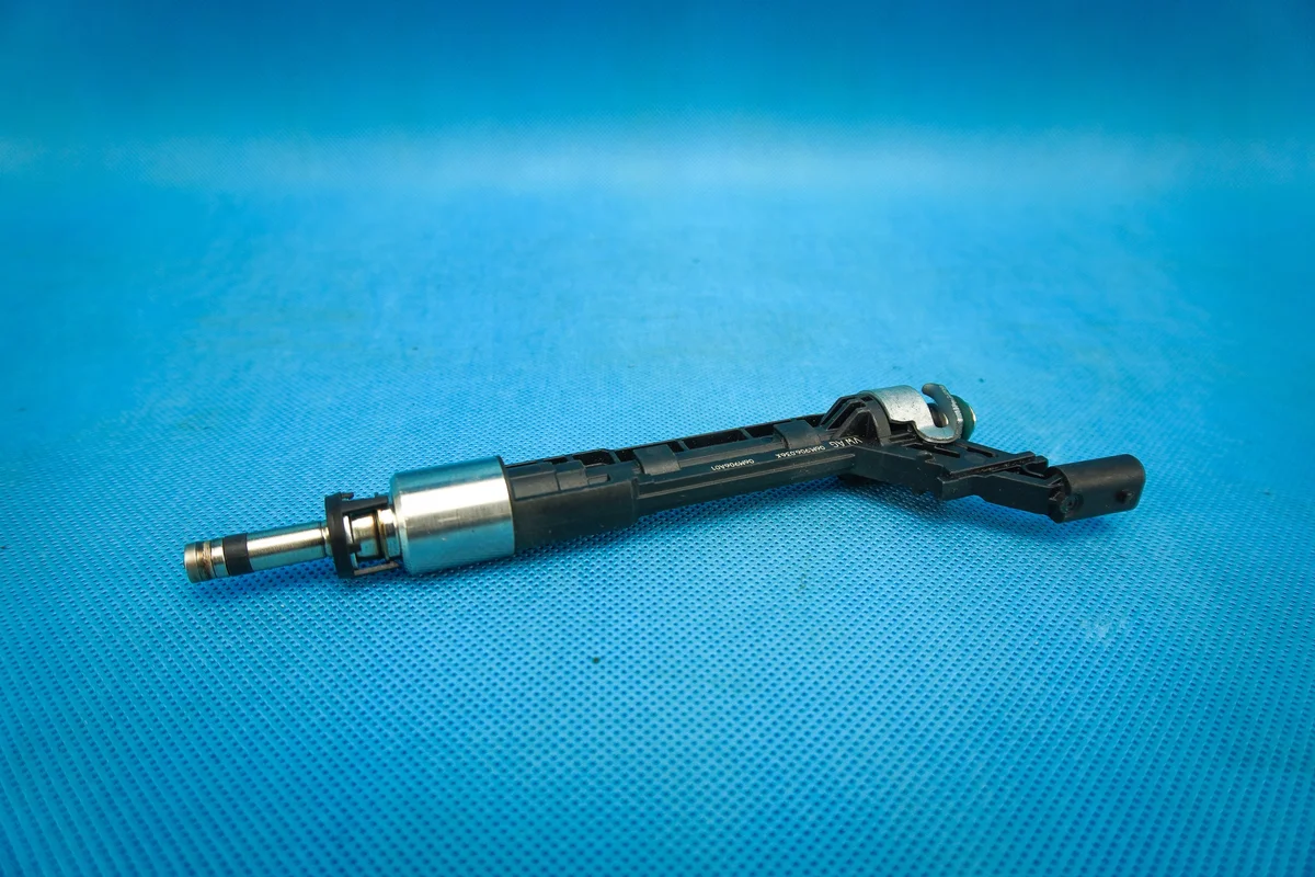 Brandstofinjector Audi S4 S5 SQ5 06M906036K