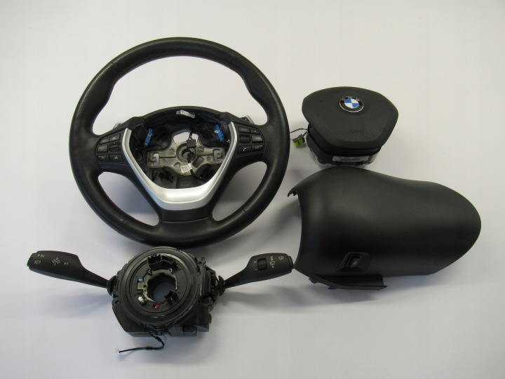 BMW F20 F30 F32 F36 OHJAUSPYÖRÄ SPORT LAPAT LÄMMITETTY SARJA