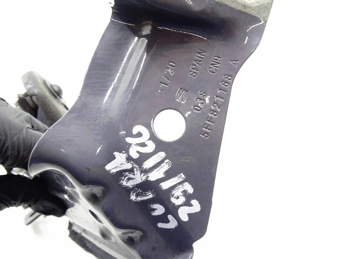 Support aile avant droit Cupra Formentor 5FF821168A image 5