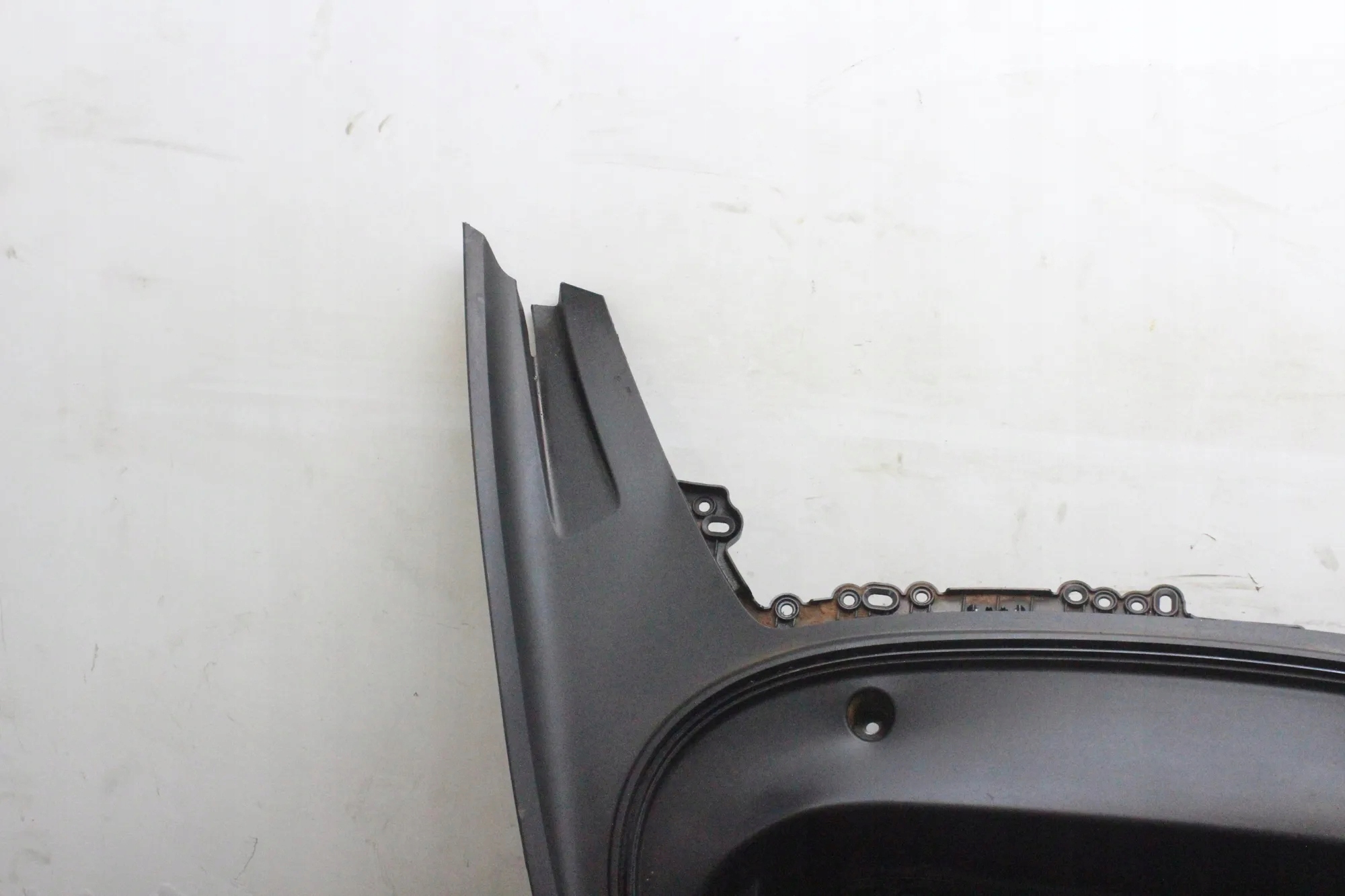 Dekorlist bagagelucka Tesla Model 3 152673800B 32383186 208kw 2020 image 4