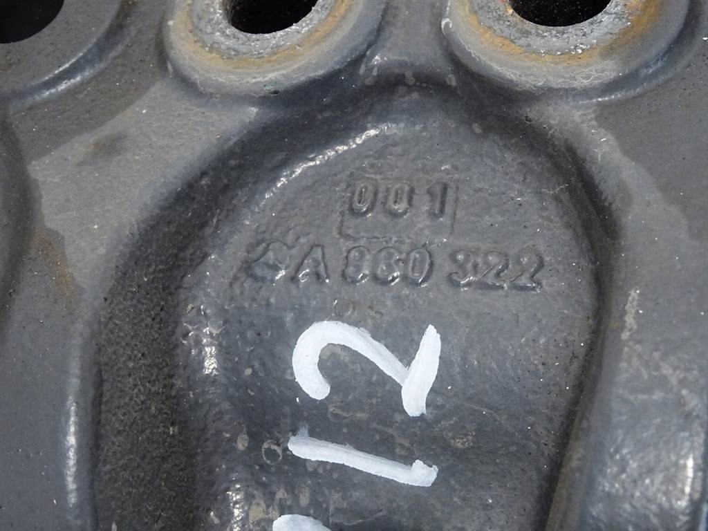 Resoorbevestiging achter links Mercedes Actros MP4/MP5 A8603223341 image 5