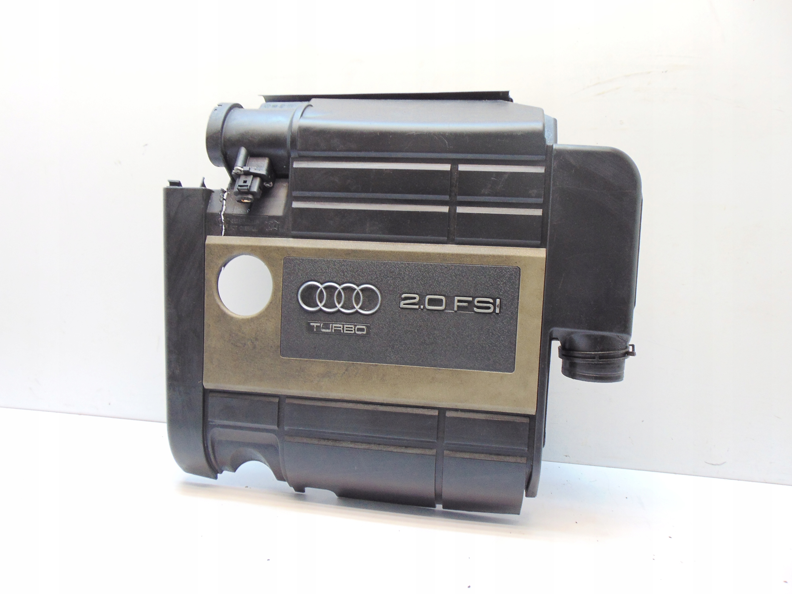 Cubierta superior motor Audi 06F133837S image 2