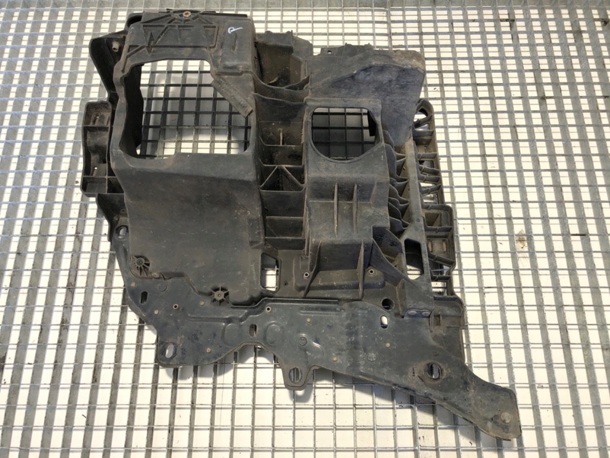 Reflektorhalter rechts MAN TGX I image 4