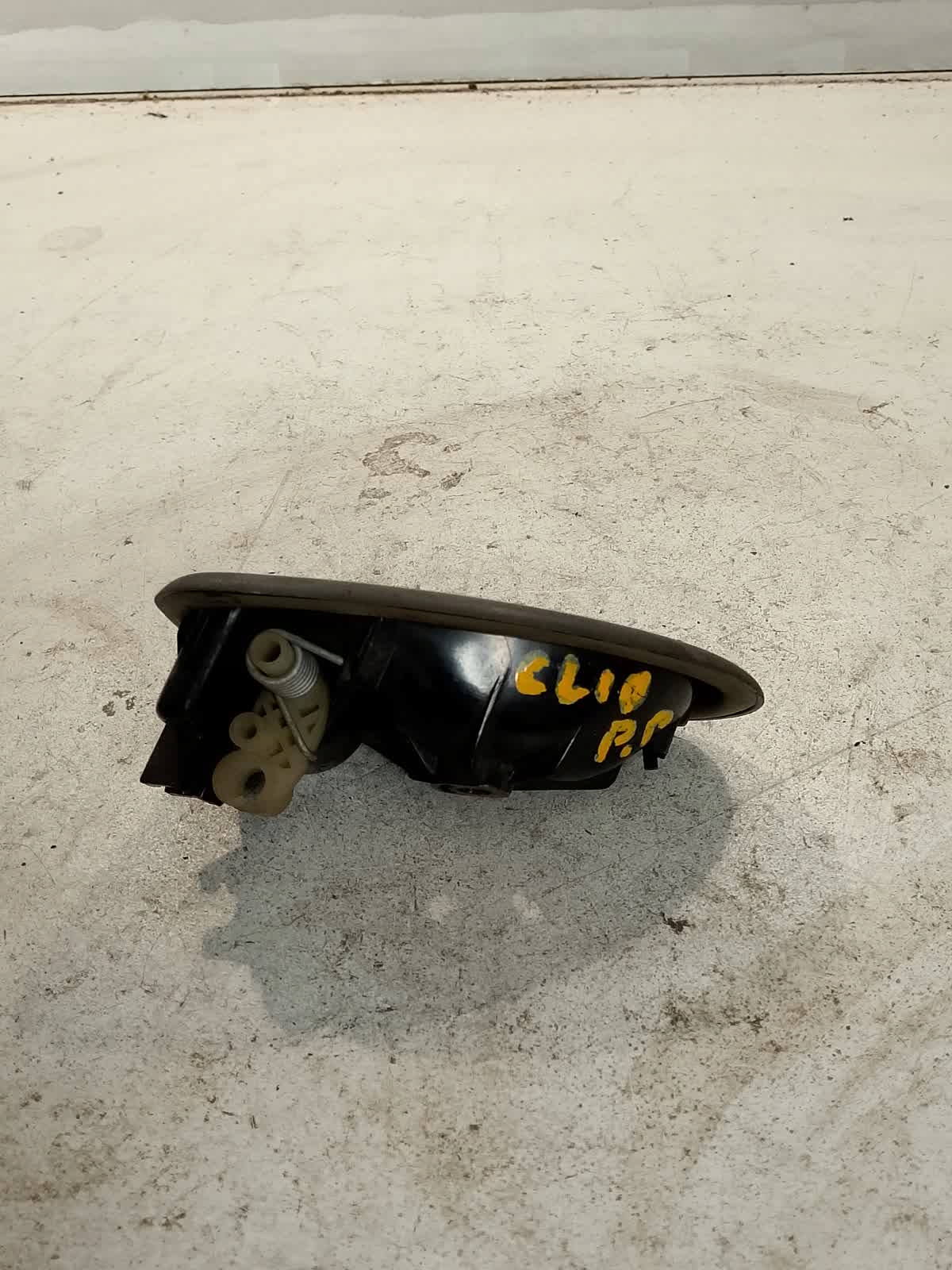 RENAULT CLIO II 8200028995 SISÄKAHVA OIKEA ETU