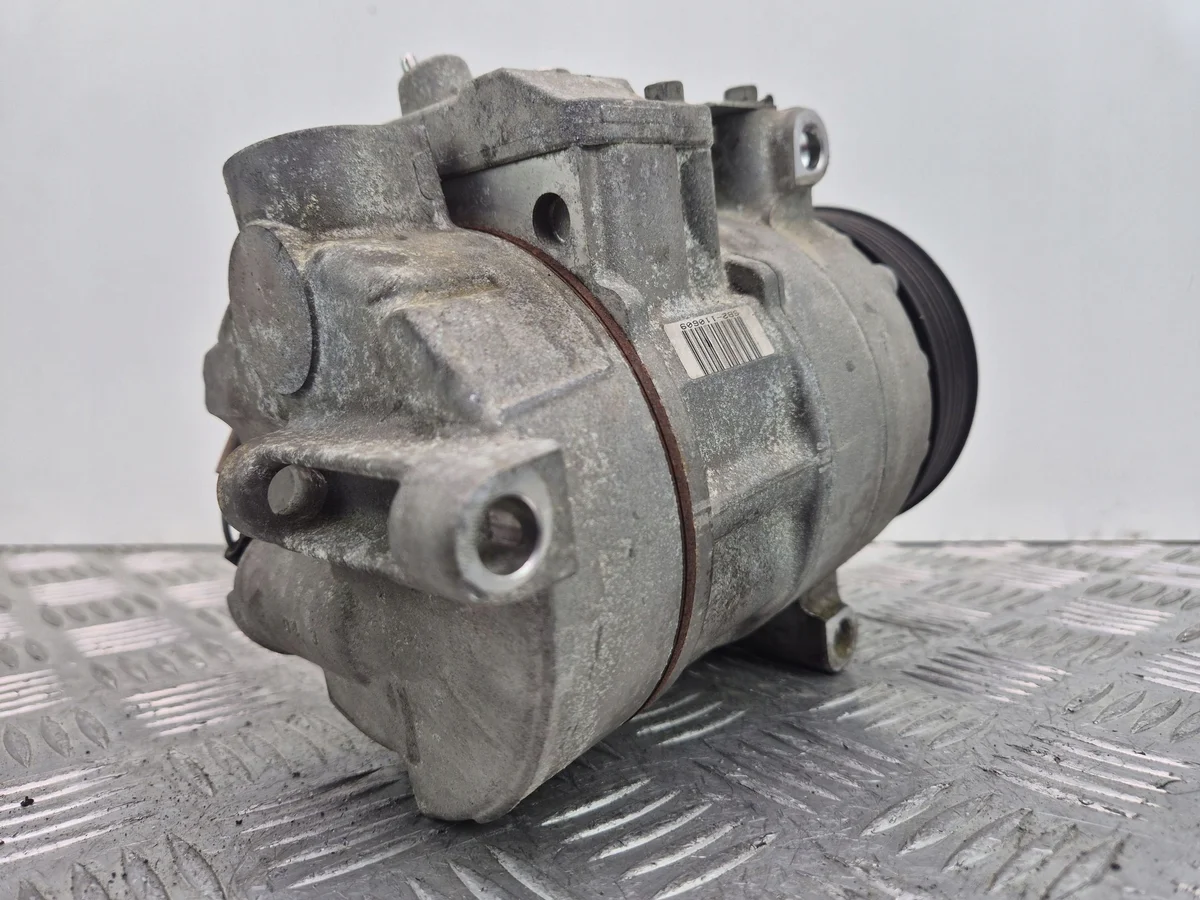 Ilmastoinnin kompressori Mercedes-Benz A0032308811 image 3