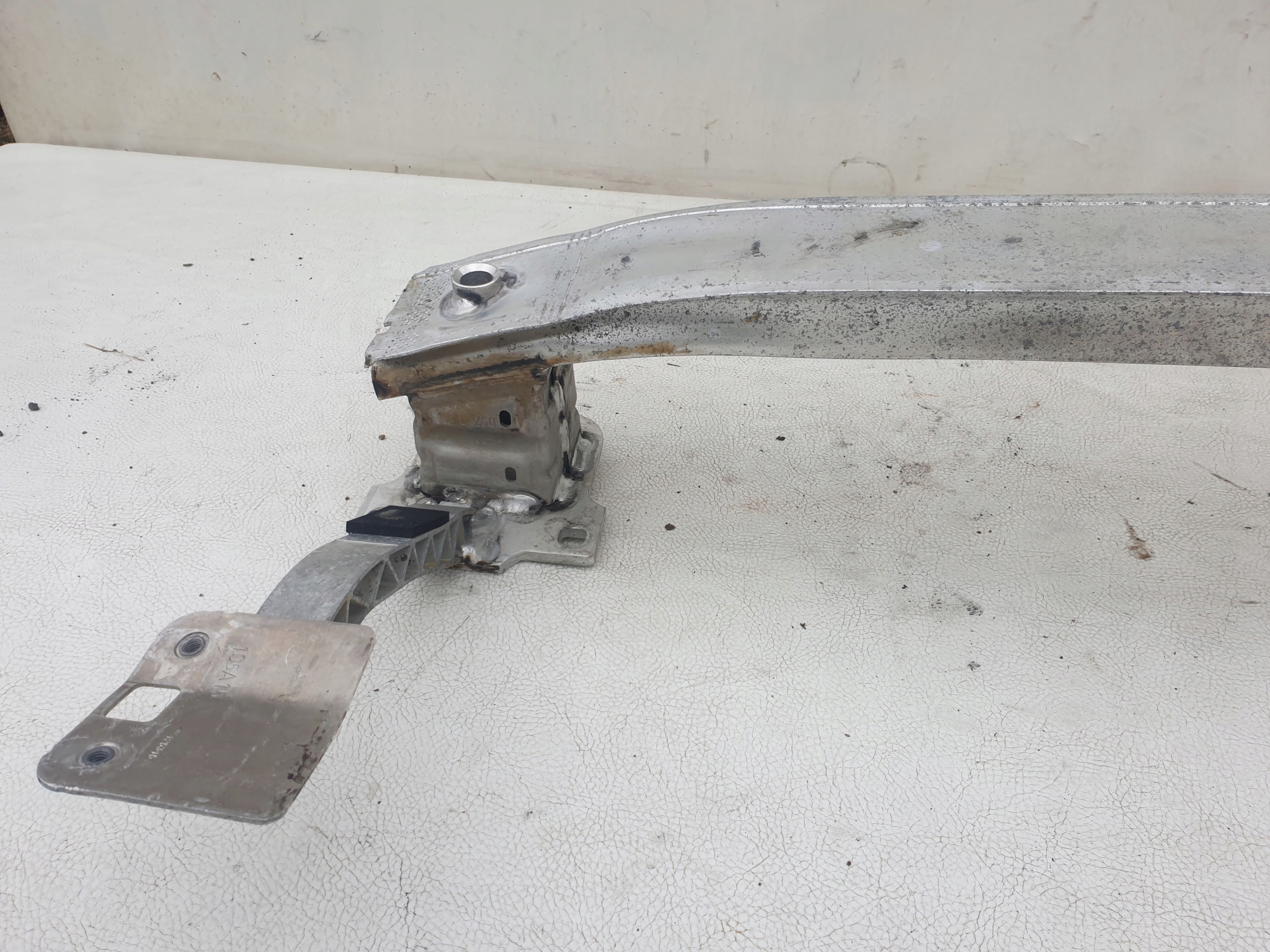 PEUGEOT 208 I 12-19 RENFORT SOUS PARE-CHOC AVANT image 7