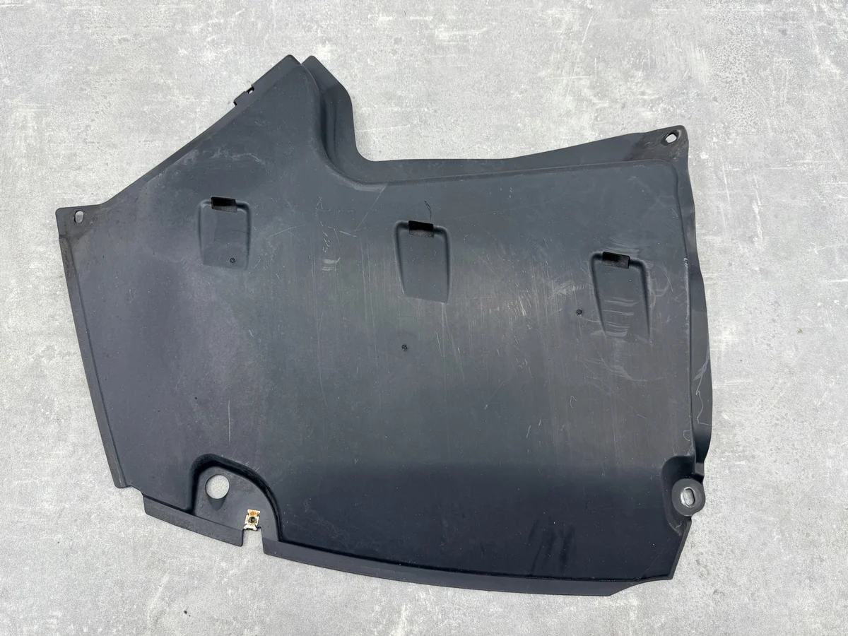 Audi A4 B9 Unterbodenverkleidung hinten
