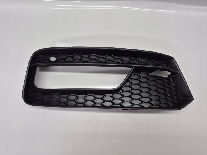 AUDI A1 8X 14-18 S-LINE Griglia paraurti anteriore destra
