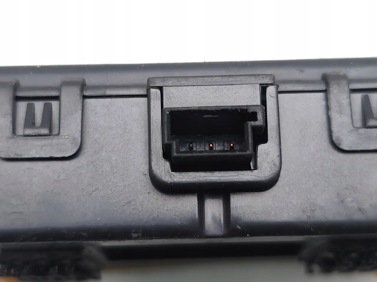 Antenne intérieure Range Rover Evoque 2013-2019 image 6
