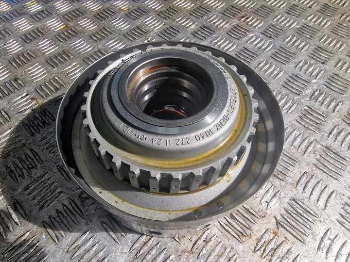 Kori K1 Vaihteiston Kori R1402721124 722.6 Mercedes-Benz