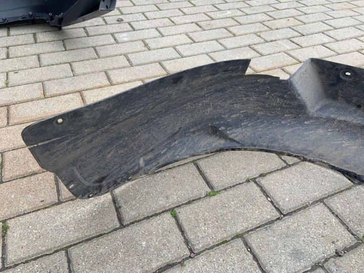 Linkes vorderes Radhaus AUDI A6 (4B2, C5) 4B0821171C 1.9L Diesel 96kW 2005