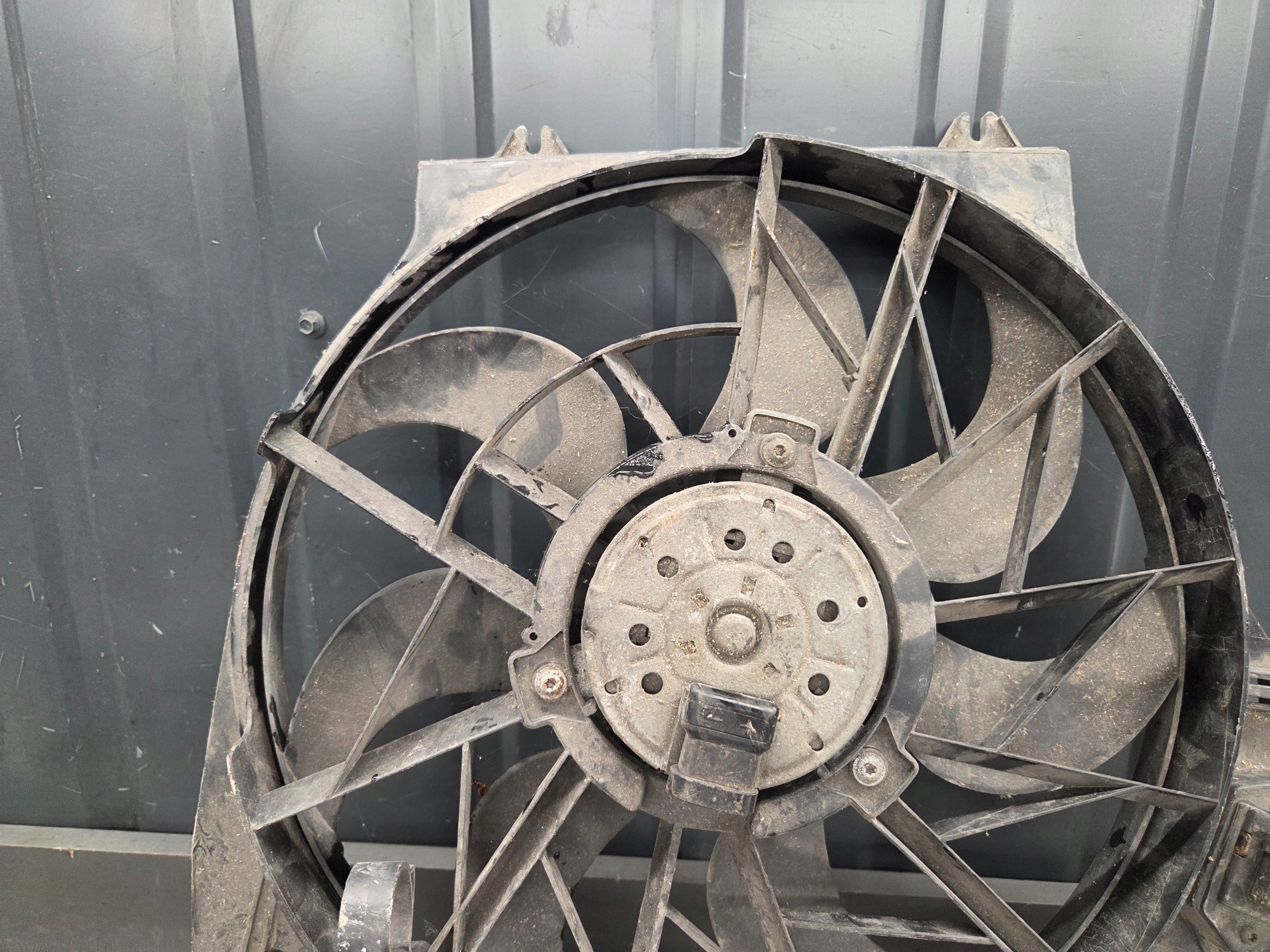 Ventilator radiateur Renault Kangoo I 97 Bosch 3135103385 image 3