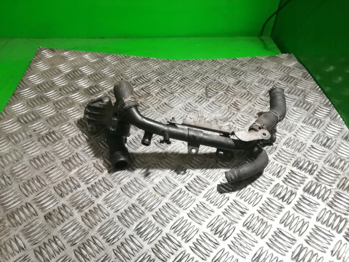 Water Pipe Audi A4 Seat Exeo 2.0 TFSI 06D121065L