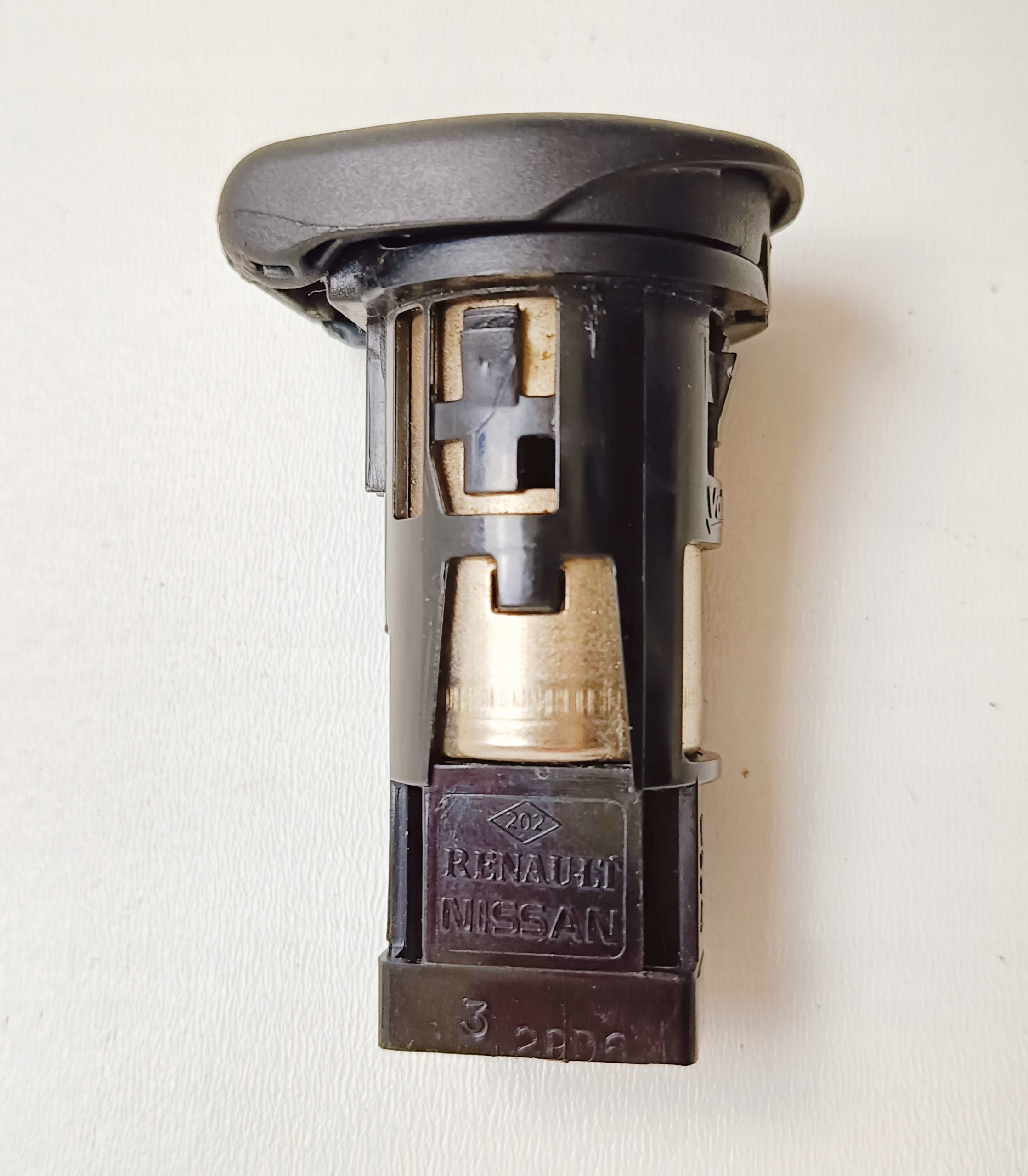 Tomada Isqueiro 12V 120W Nissan Navara D23 NP300 image 3