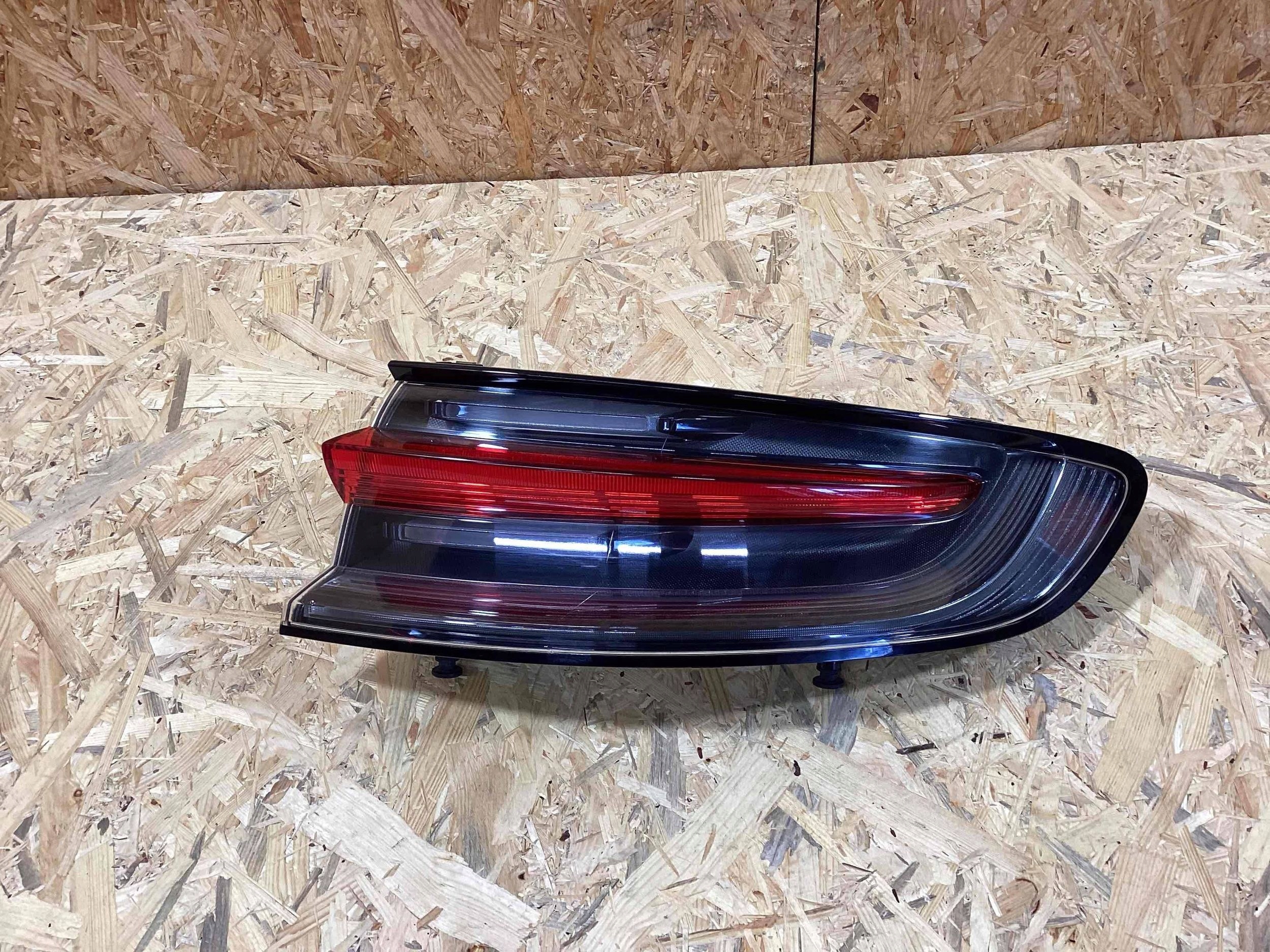 Porsche Macan Rear Backup Light 95B945092AE image 2