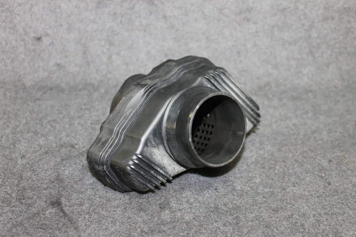 BMW N57D30A Resonator Demper 8513672