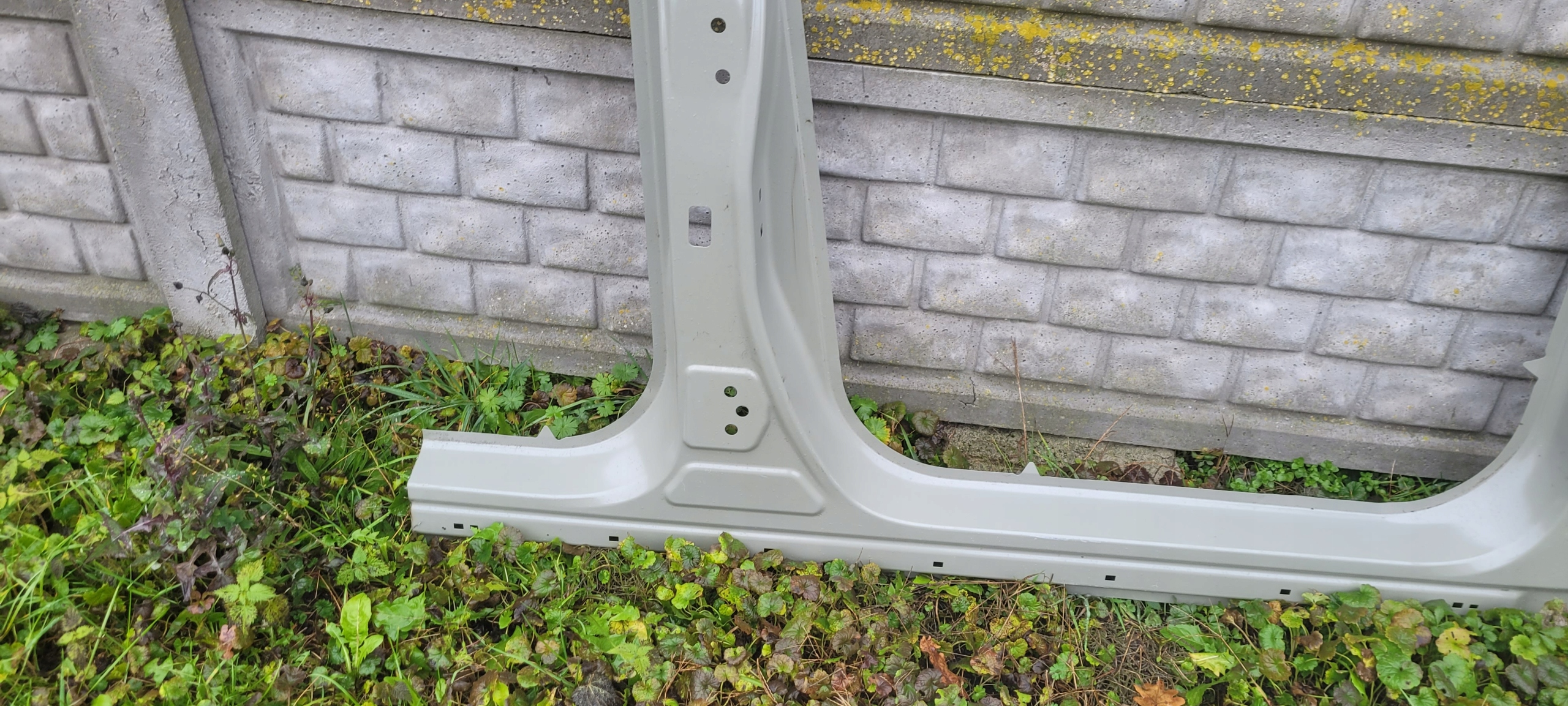A B Pillar Sill Cover Front Right MG ZS Lift 2023 2024
