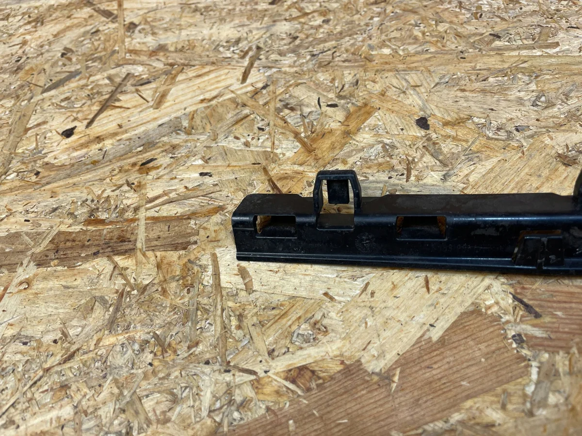 BMW 7 F01 F02 Schwellerhalterung vorne links image 5