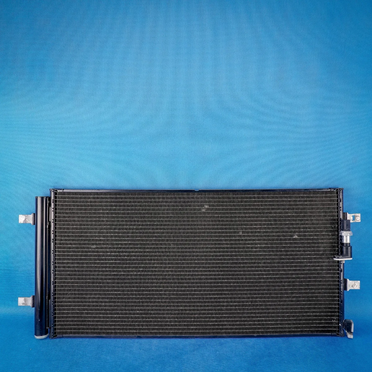 Kylare AC Audi A4 A5 Q5 8K 8T 8R