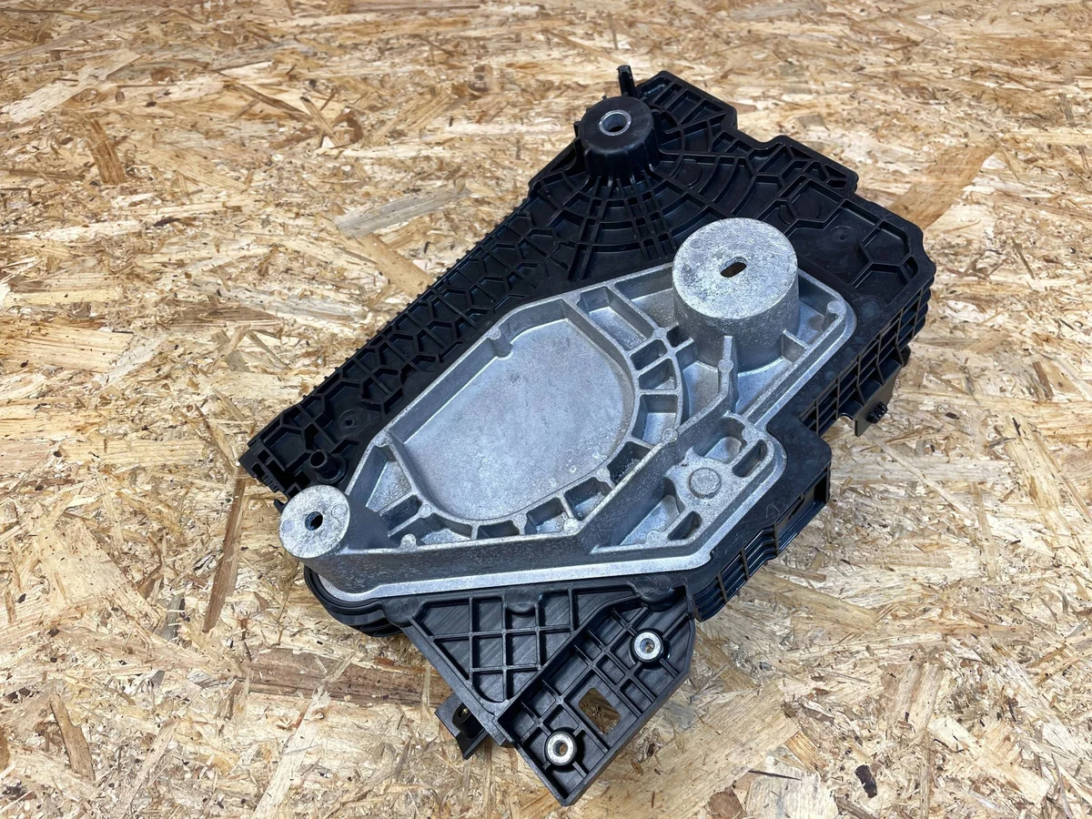 Support batterie Renault Clio V Captur II 648947355R image 10