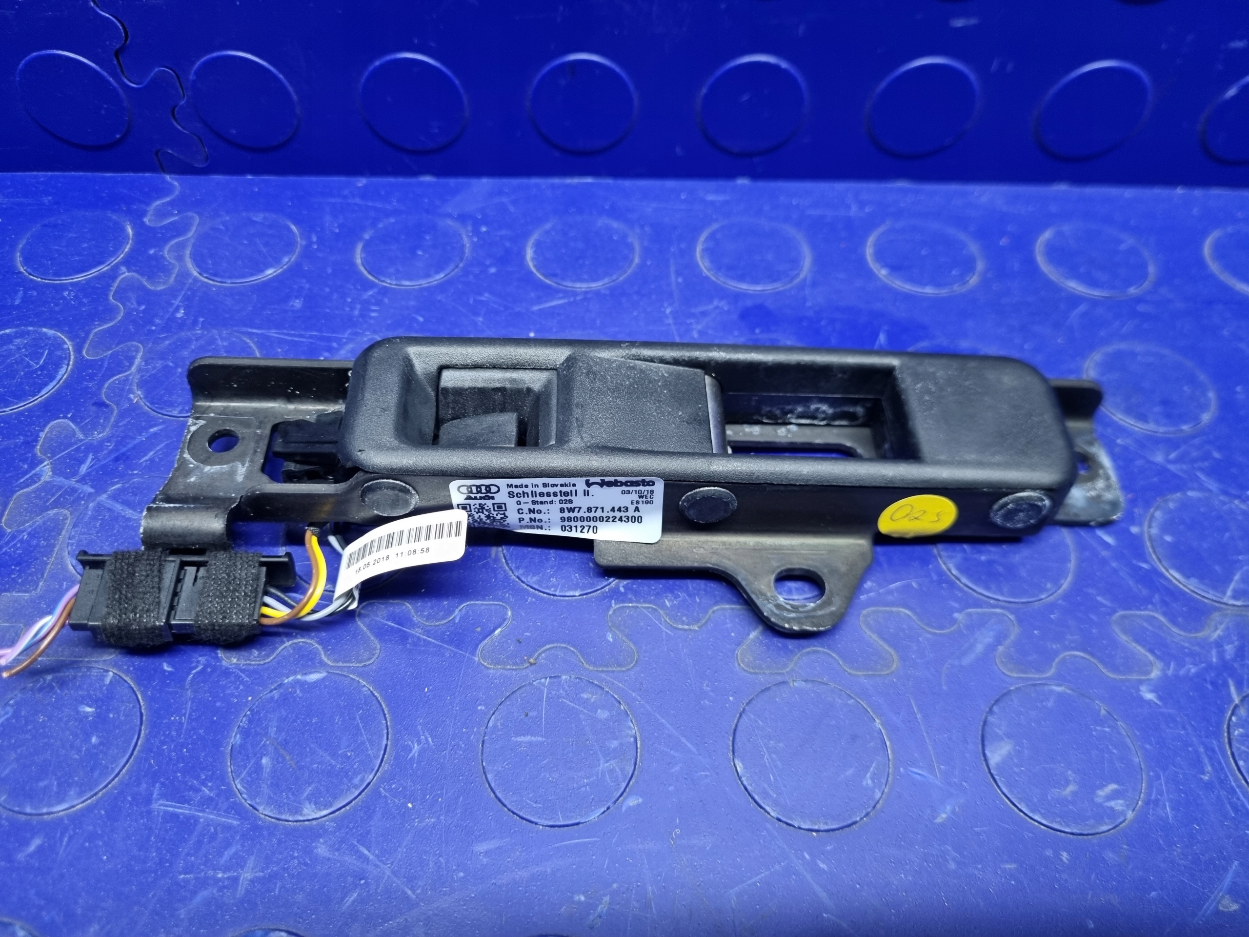 Left Roof Lock Catch Audi A5 F5 Cabrio OEM 8W7871443A |ClickParts|