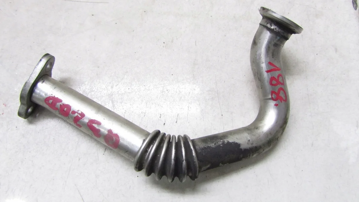 Audi Q3 8U 2.0D EGR-putki Käytetty 158/188