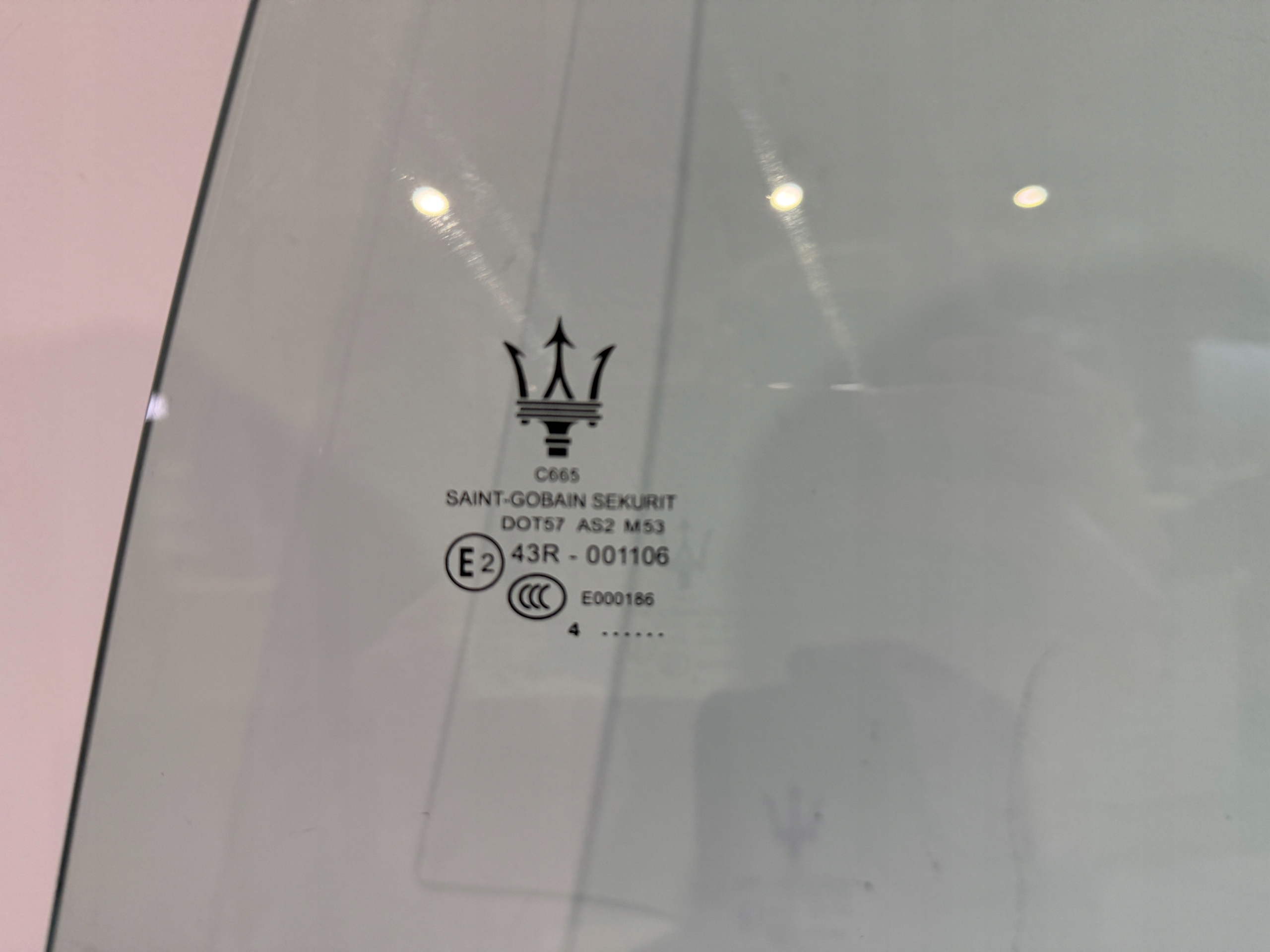 Vitre arrière droite Maserati Ghibli III 2014 image 3