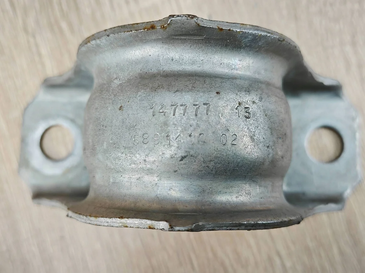 Stabilisatorhalter vorne BMW X5 G05 G06 OE image 5