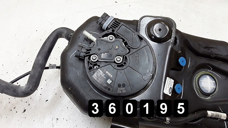 Tanque de Combustível Jaguar XF 2015 2.0D AdBlue image 2